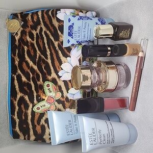 ESTEE LAUDER 10-Piece Cosmetic Set Bag Included. (NWOT ) Never Used